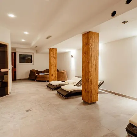 Patricia By Monicare *